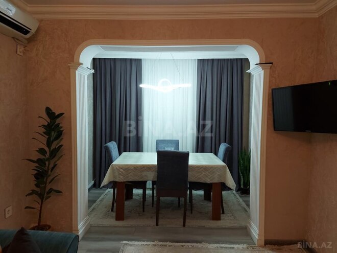 Продаётся 2-комн. вторичка 65 м², photo 6 from 16