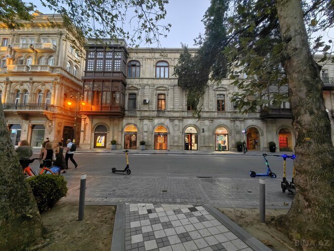 Продаётся 5-комн. вторичка 258 м², м. Ичеришехер, photo 5 from 32