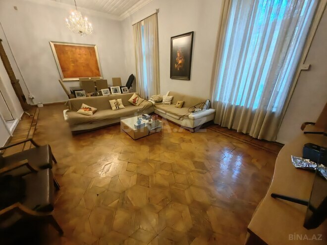Продаётся 5-комн. вторичка 258 м², м. Ичеришехер, photo 8 from 32