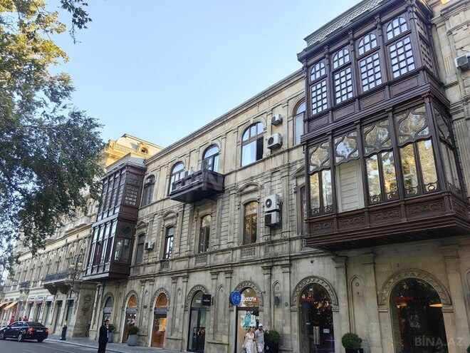Продаётся 5-комн. вторичка 258 м², м. Ичеришехер, photo 3 from 32