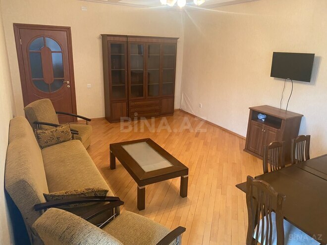 Продаётся 2-комн. новостройка 70 м², м. Гянджлик, photo 4 from 10