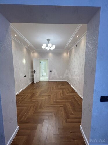 Satılır 2 otaqlı köhnə tikili 65 m², İnşaatçılar m., photo 4 from 17