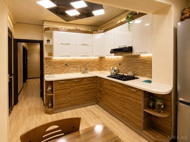 Satılır 3 otaqlı köhnə tikili 55 m², Xalqlar Dostluğu m., photo 14 from 22