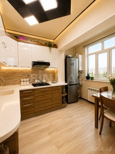 Satılır 3 otaqlı köhnə tikili 55 m², Xalqlar Dostluğu m., photo 15 from 22