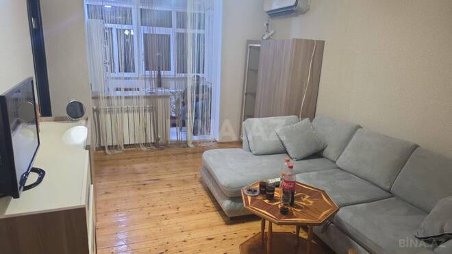 İcarəyə verilir 2 otaqlı köhnə tikili 55 m², Neftçilər m., photo 4 from 8