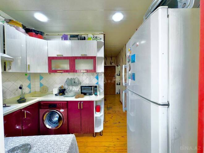 Satılır 2 otaqlı köhnə tikili 60 m², Qara Qarayev m., photo 9 from 17