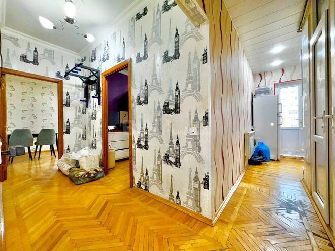 Satılır 2 otaqlı köhnə tikili 60 m², Qara Qarayev m., photo 13 from 17