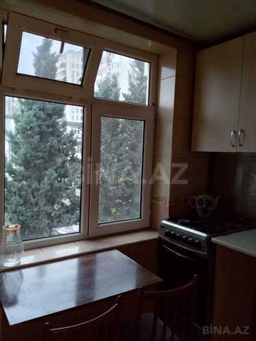 Продаётся 2-комн. вторичка 45 м², м. Нариман Нариманов, photo 13 from 16