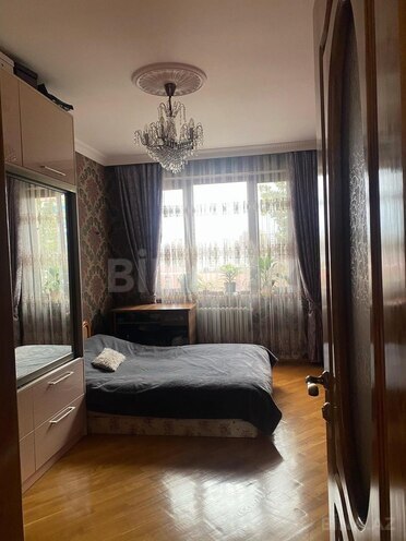 Satılır 4 otaqlı köhnə tikili 120 m², 8 Noyabr m., photo 9 from 22