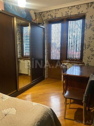 Satılır 4 otaqlı köhnə tikili 120 m², 8 Noyabr m., photo 7 from 22