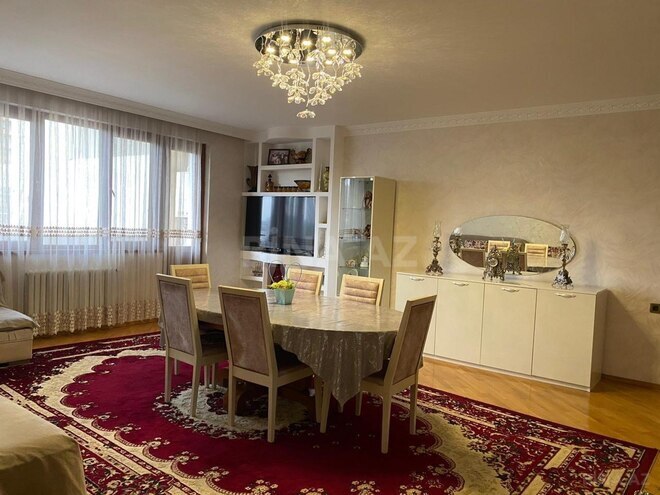 Satılır 4 otaqlı köhnə tikili 120 m², 8 Noyabr m., photo 4 from 22