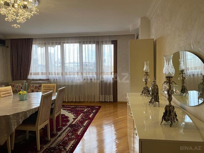 Satılır 4 otaqlı köhnə tikili 120 m², 8 Noyabr m., photo 3 from 22