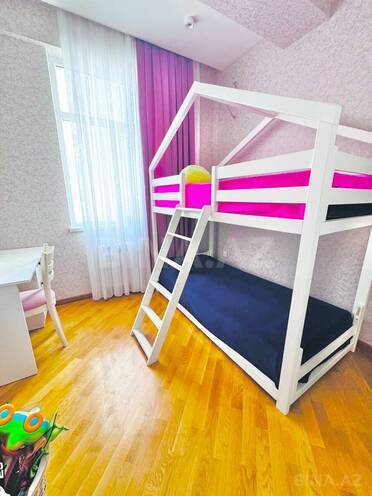 Продаётся 3-комн. новостройка 115 м², м. Кара Караев, photo 14 from 19