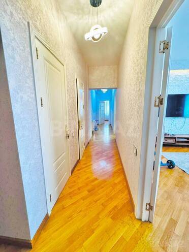 Продаётся 3-комн. новостройка 115 м², м. Кара Караев, photo 8 from 19