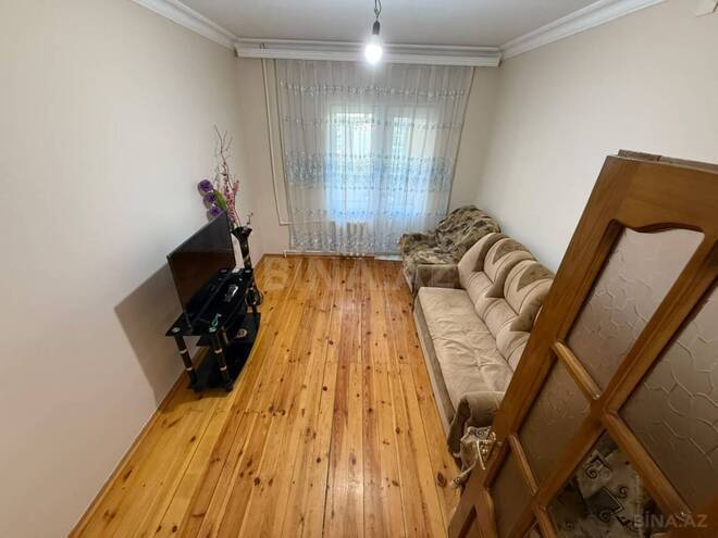 Продаётся 3-комн. вторичка 80 м², м. Ази Асланов, photo 1 from 18
