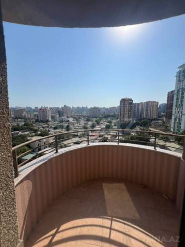 Сдаётся 3-комн. новостройка 125 м², м. Низами, photo 11 from 15