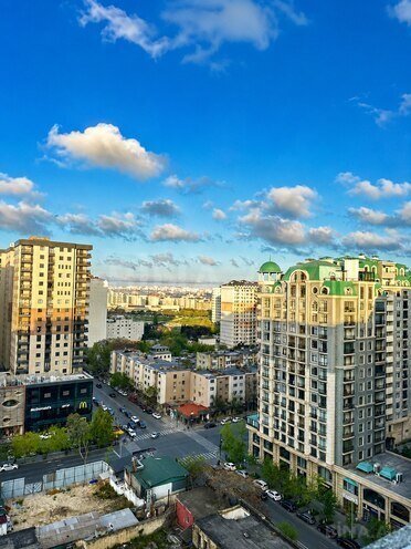 Продаётся 3-комн. новостройка 168.7 м², Насиминский  р., photo 1 from 14