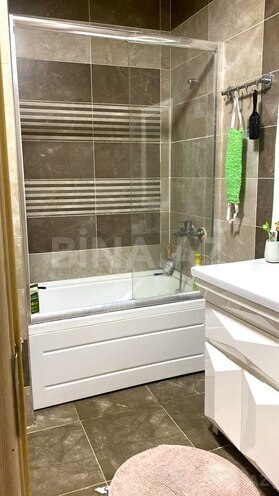 Продаётся 3-комн. вторичка 65 м², м. Нариман Нариманов, photo 13 from 15