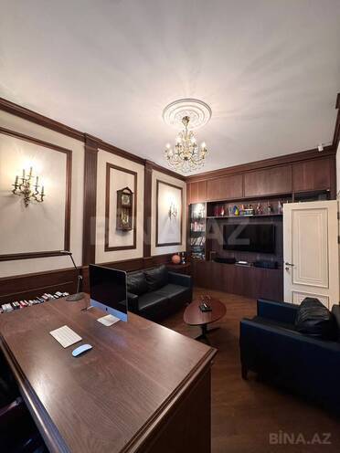 Продаётся 5-комн. вторичка 210 м², м. Элмляр Академиясы, photo 14 from 20