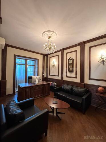 Продаётся 5-комн. вторичка 210 м², м. Элмляр Академиясы, photo 15 from 20