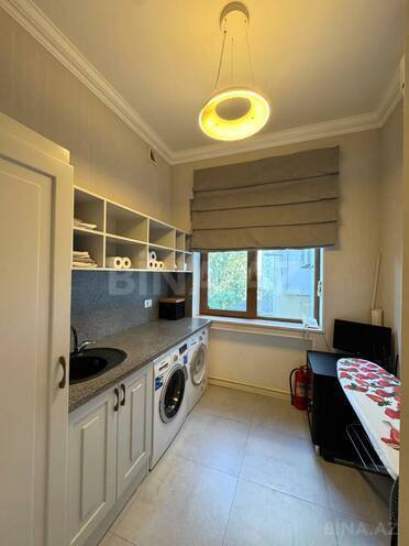 Продаётся 5-комн. вторичка 210 м², м. Элмляр Академиясы, photo 18 from 20