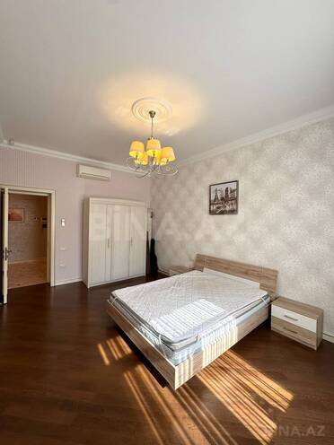 Продаётся 5-комн. вторичка 210 м², м. Элмляр Академиясы, photo 16 from 20