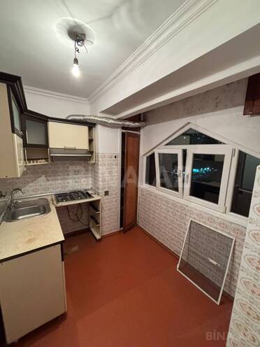 Продаётся 3-комн. вторичка 60 м², м. Ази Асланов, photo 15 from 17