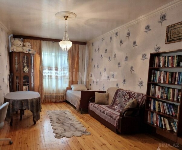 Satılır 2 otaqlı köhnə tikili 48 m², Yeni Günəşli q., photo 1 from 6