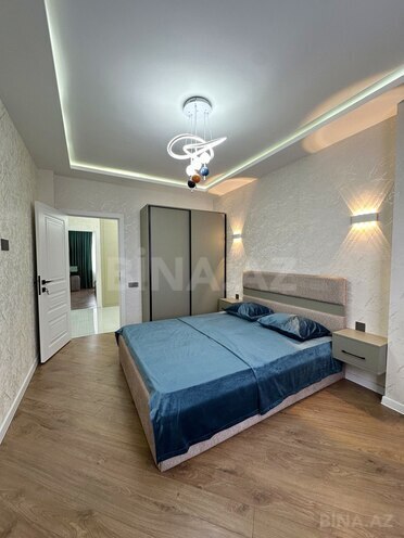 Продаётся 3-комн. вторичка 80 м², м. Ази Асланов, photo 3 from 14