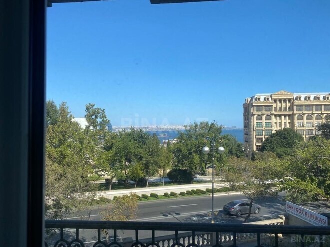 İcarəyə verilir 2 otaqlı köhnə tikili 60 m², İçəri Şəhər m., photo 8 from 9