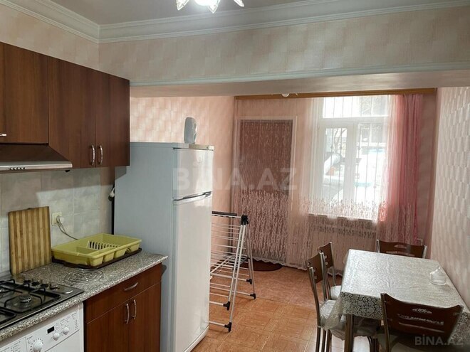Сдаётся 2-комн. вторичка 70 м², м. Иншаатчылар, photo 10 from 15