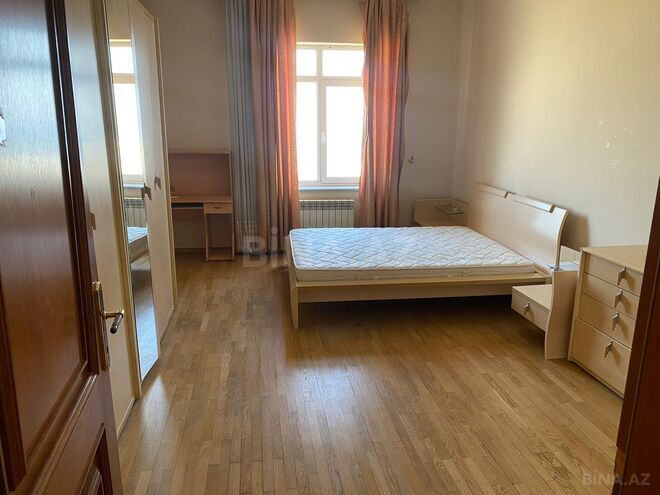 İcarəyə verilir 7 otaqlı yeni tikili 350 m², İçəri Şəhər m., photo 5 from 25