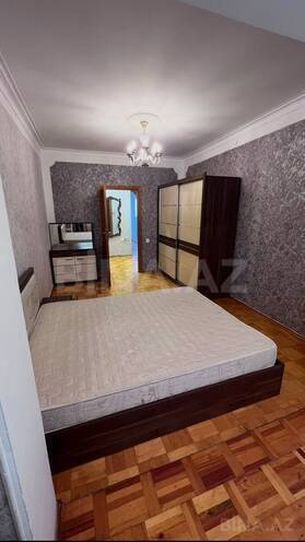 İcarəyə verilir 2 otaqlı köhnə tikili 70 m², Yeni Günəşli q., photo 4 from 8