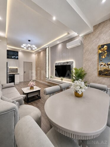 Сдаётся 2-комн. новостройка 70 м², Насиминский  р., photo 3 from 15