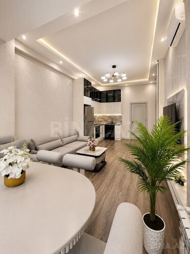 Сдаётся 2-комн. новостройка 70 м², Насиминский  р., photo 4 from 15