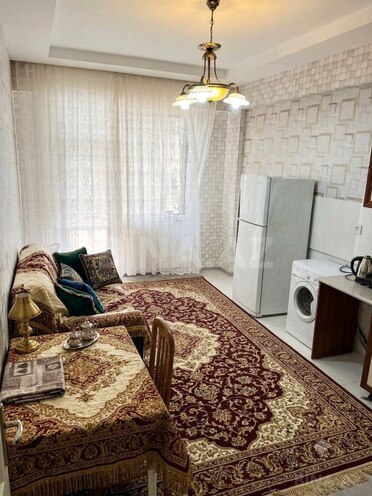 İcarəyə verilir 2 otaqlı yeni tikili 73 m², 28 May m., photo 3 from 12