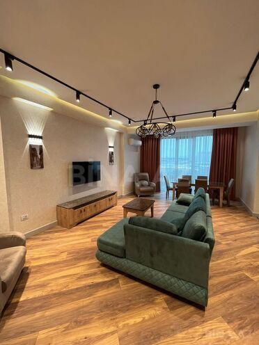 Сдаётся 3-комн. новостройка 100 м², м. Элмляр Академиясы, photo 7 from 19