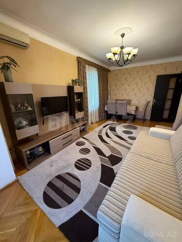 Satılır 2 otaqlı köhnə tikili 70 m², Memar Əcəmi m., photo 5 from 21