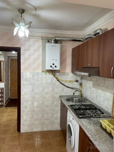 İcarəyə verilir 2 otaqlı köhnə tikili 72 m², İnşaatçılar m., photo 14 from 26