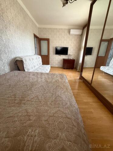 Satılır 1 otaqlı köhnə tikili 45 m², Köhnə Günəşli q., photo 1 from 11