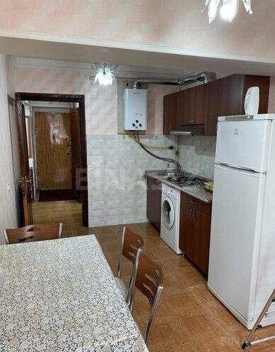 Сдаётся 2-комн. вторичка 70 м², Ясамальский р., photo 3 from 12