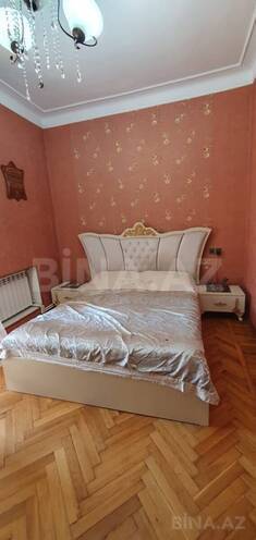 Продаётся 2-комн. вторичка 60 м², м. Нариман Нариманов, photo 3 from 9