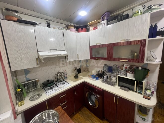 Satılır 2 otaqlı köhnə tikili 65 m², Koroğlu m., photo 8 from 17