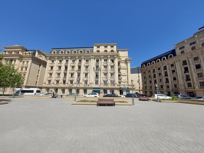 Satılır 4 otaqlı yeni tikili 160 m², Bayıl q., photo 1 from 17