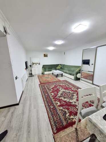 Сдаётся 3-комн. вторичка 70 м², м. Сахил, photo 1 from 9