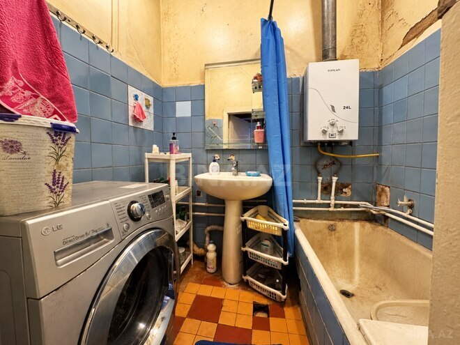 Продаётся 2-комн. вторичка 60 м², м. Низами, photo 6 from 8