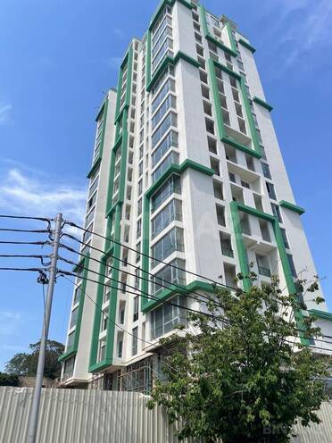 Продаётся 2-комн. новостройка 80.1 м², м. Низами, photo 1 from 14