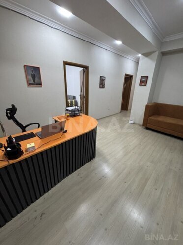 Сдаётся 4-комн. офис 134 м², м. Шах Исмаил Хатаи, photo 1 from 9