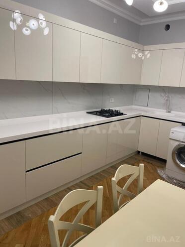 Сдаётся 2-комн. новостройка 93 м², м. 8 ноября, photo 13 from 22