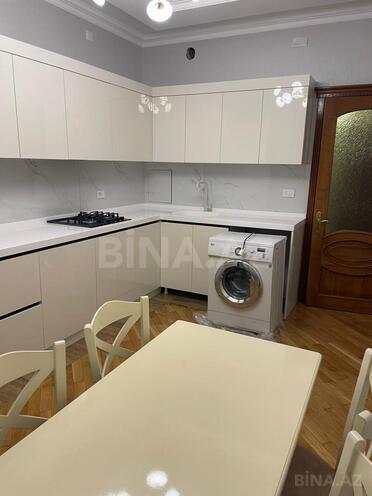 Сдаётся 2-комн. новостройка 93 м², м. 8 ноября, photo 14 from 22